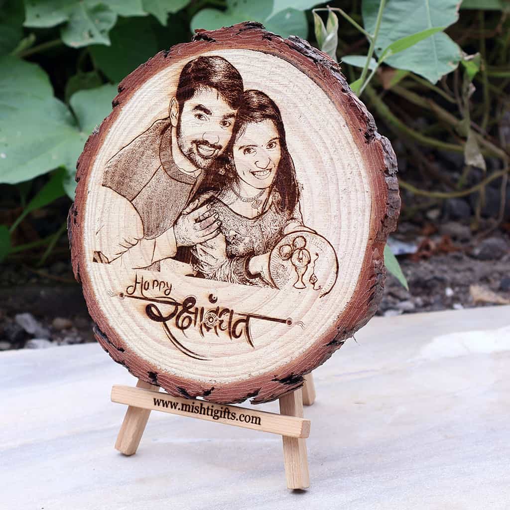 Himalayan Natural Wooden Slice Engraved Photo Frame | RakshaBandhan