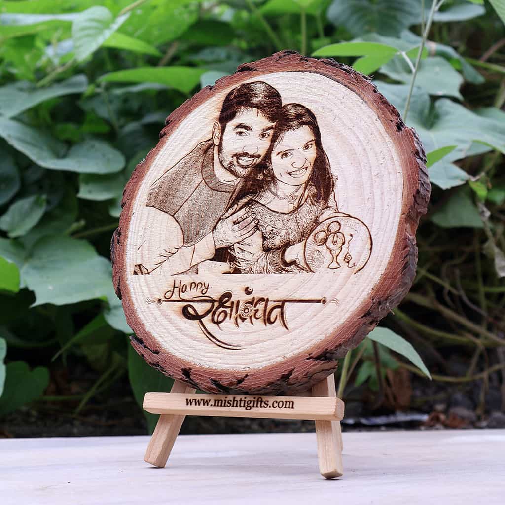 Himalayan Natural Wooden Slice Engraved Photo Frame | RakshaBandhan