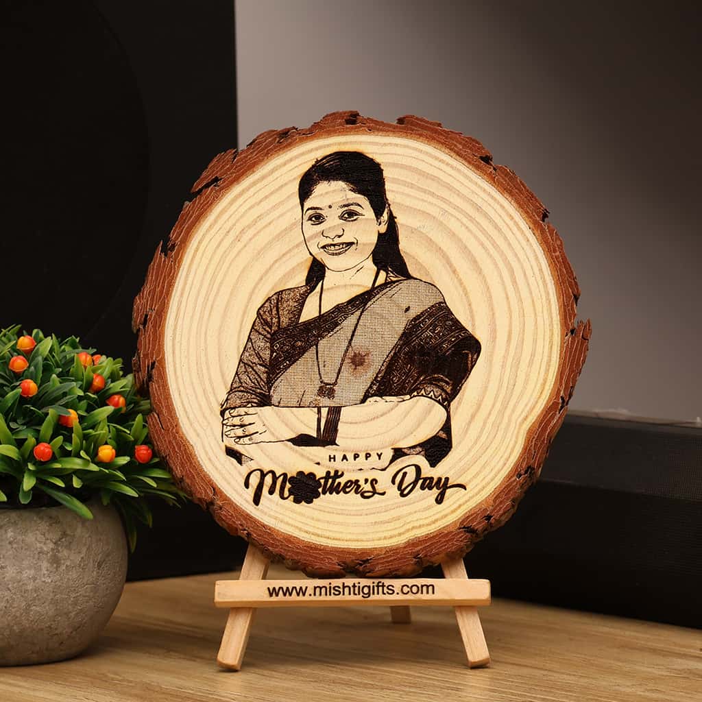 Natural Wooden Slice Engraved Frame For Mom