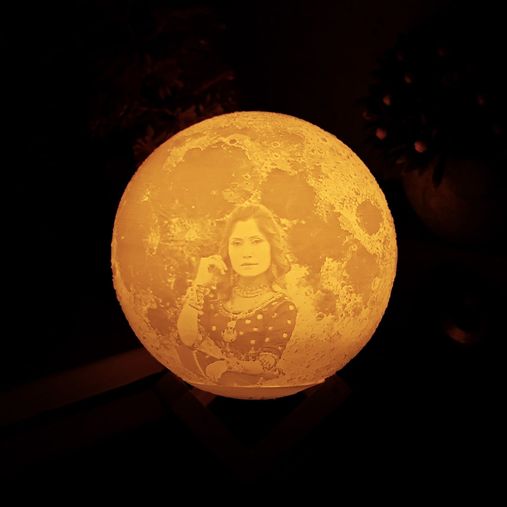 3D Printed Personalized Photo Moon Led Lamp
