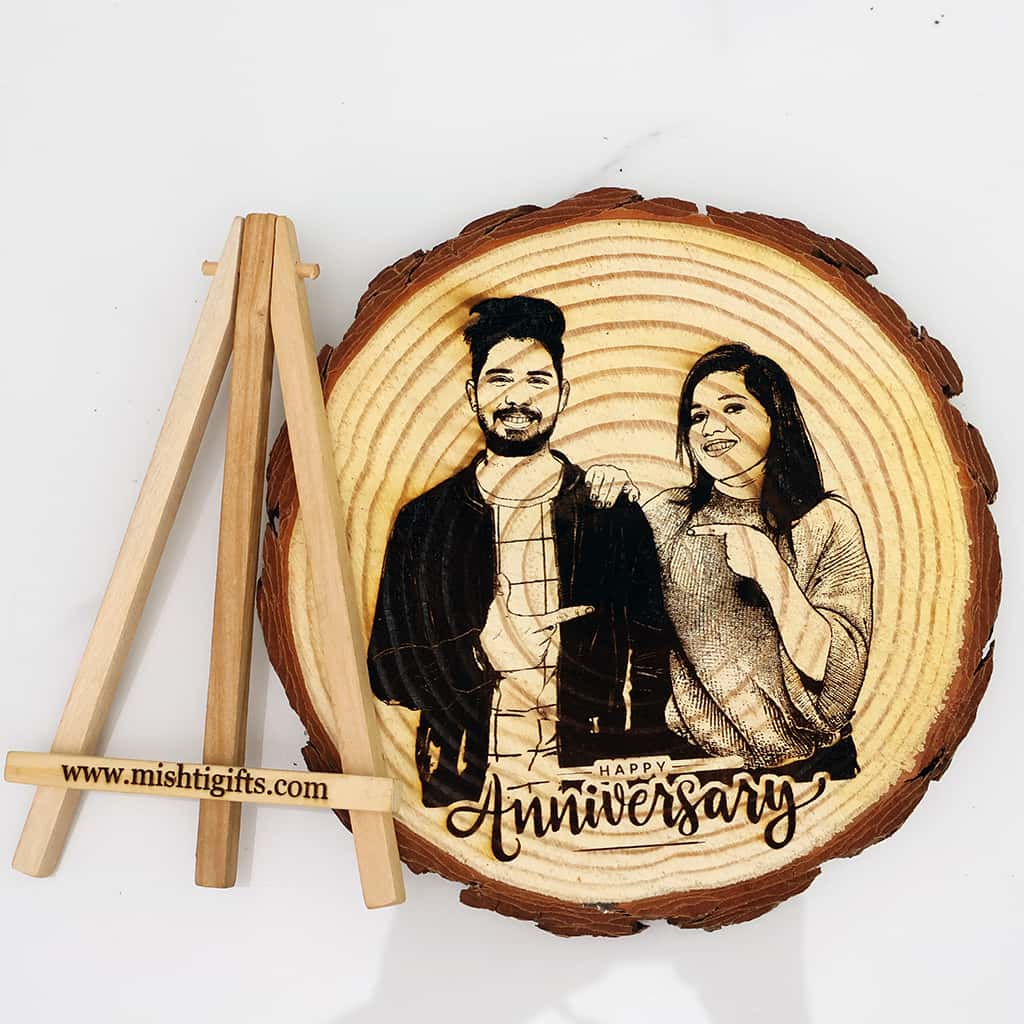 Personalized Wooden Slice Photo Frame – Wedding Anniversary
