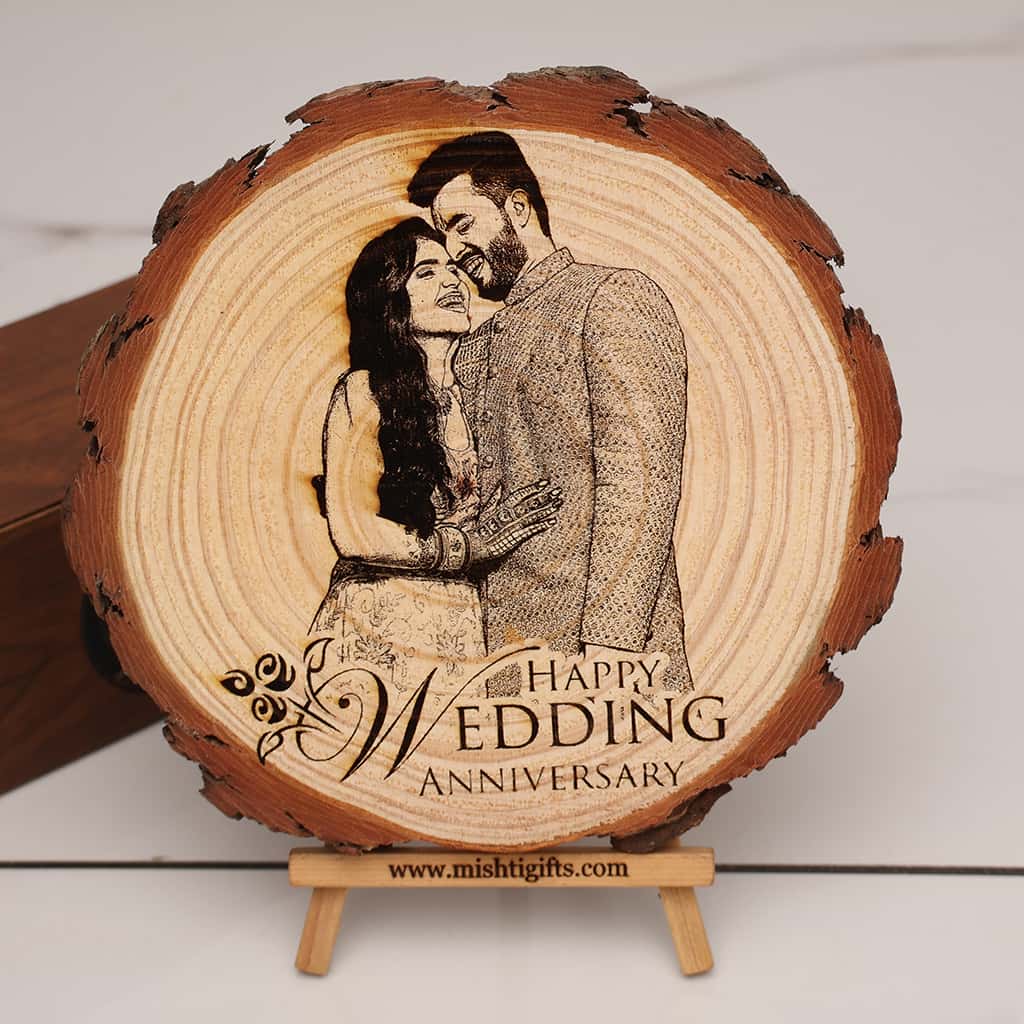 Personalized Wooden Slice Photo Frame – Wedding Anniversary