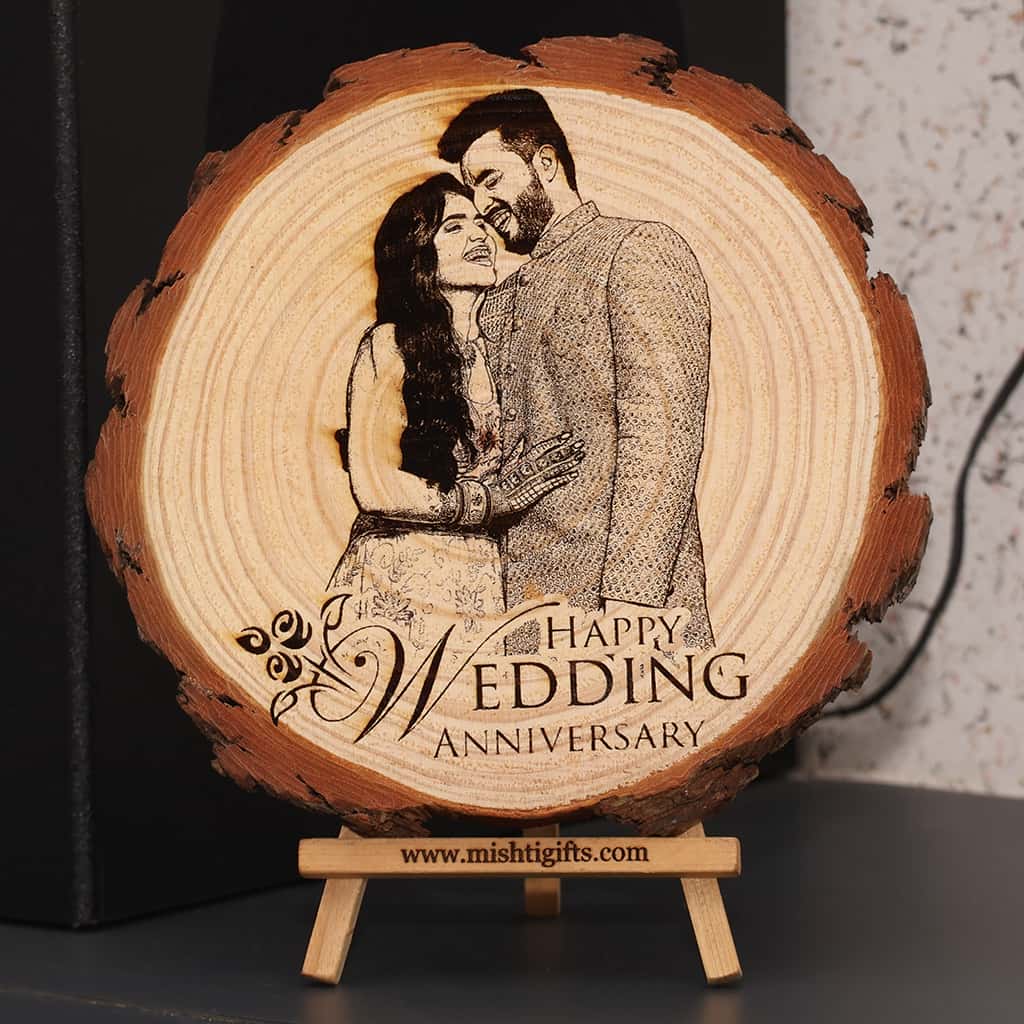 Personalized Wooden Slice Photo Frame – Wedding Anniversary