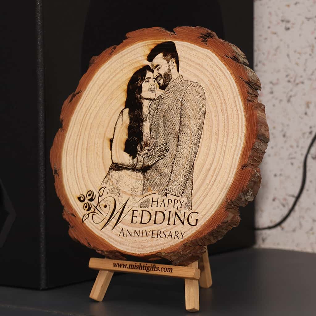 Personalized Wooden Slice Photo Frame – Wedding Anniversary
