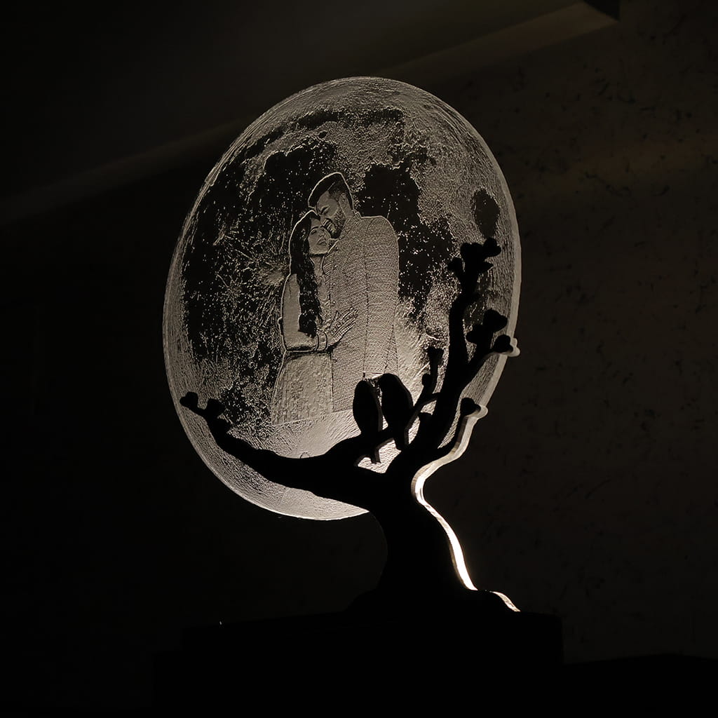 Moon LED Acryllic Lamp Laser Engraved Photo with Wooden Base